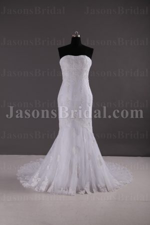 Fit-and-Flare Strapless Lace Wedding Dress Appliqued Tulle with Court Train